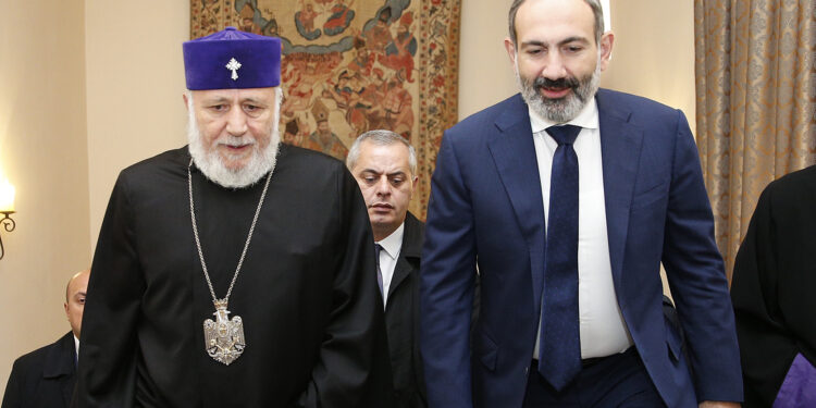 Եկեղեցու շուրջ նոր օրակարգ․ Կառավարությունը նախատեսում է ղեկավարության փոփոխություն և նոր Կաթողիկոսի ընտրություն